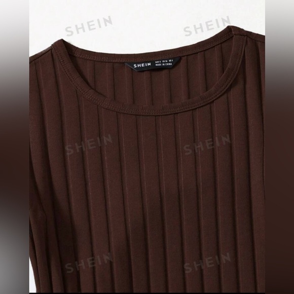 Drawstring ruched bodycon dress - Picture 5 of 5